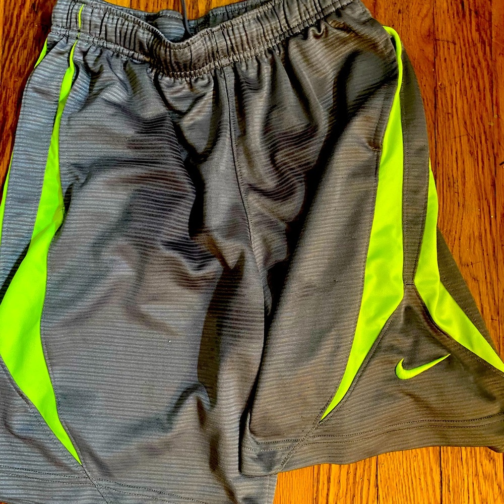 Nike youth medium gym shorts gray & neon green